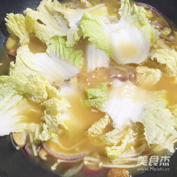 浓汤咖喱肥牛面