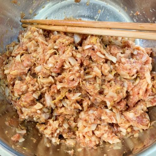 酸菜猪肉馅饺子