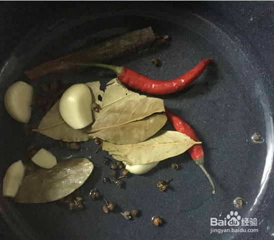 可口小菜胡萝卜炖羊排--------舌尖上的味道