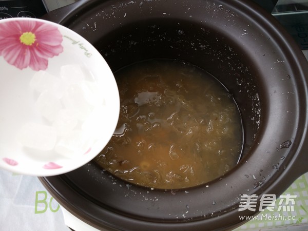 木瓜莲子银耳羹