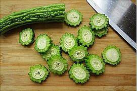 好吃的苦瓜排骨