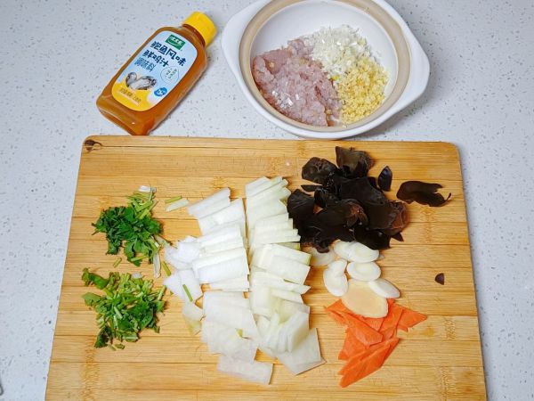 冬瓜虾滑丸子汤