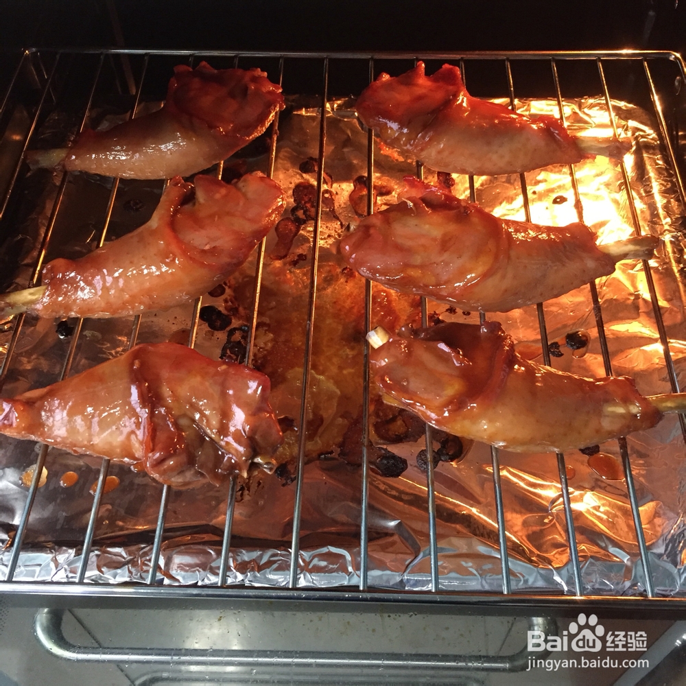 香气浓郁的叉烧烤鸡腿