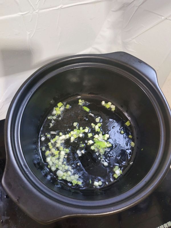 砂锅酸汤土豆粉