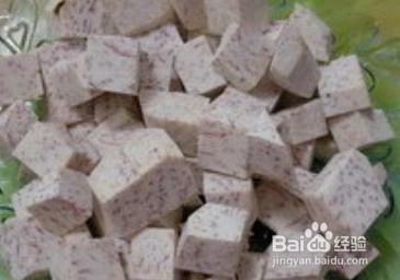 12个月宝宝辅食----芋头牛奶羹