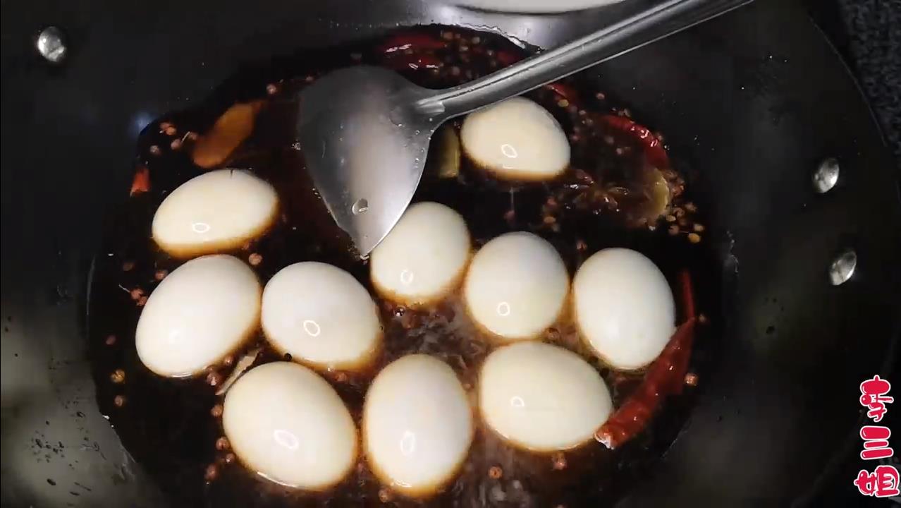 如何做乡巴佬卤蛋