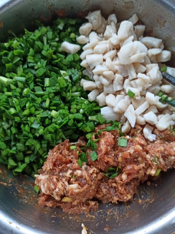 韭菜鲜贝柱肉饺子