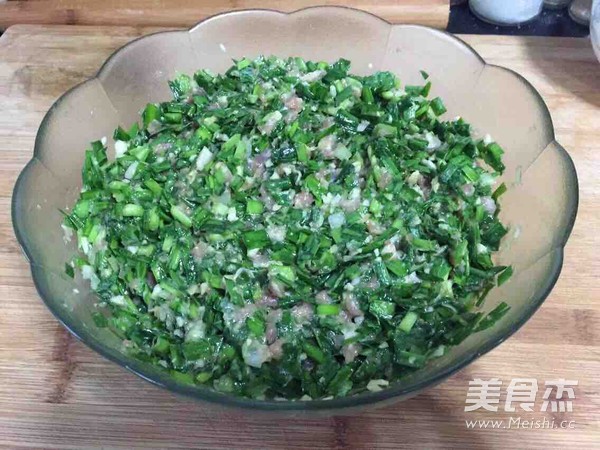 韭菜肉水饺的做法