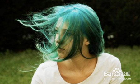 分析长头发女生掉头发的几个原因