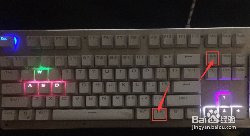 惠普k10g怎么调灯光