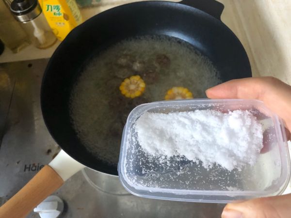 鸡汁玉米丸子汤