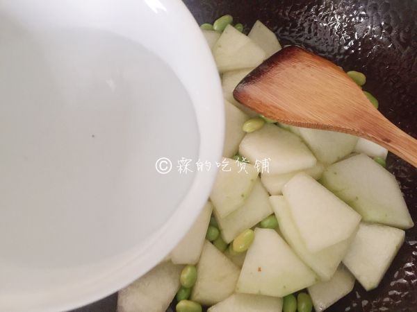 冬瓜肉丝烩毛豆