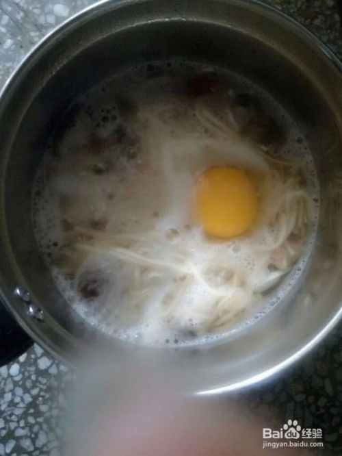 制作营养面条——香菇鸡蛋面