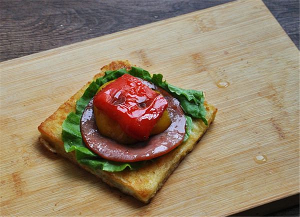 彩椒火腿三明治
