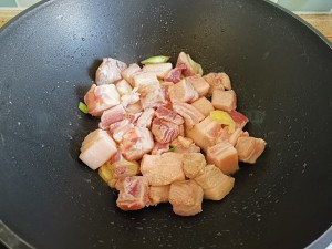 好吃香喷喷的桂花红烧肉的做法