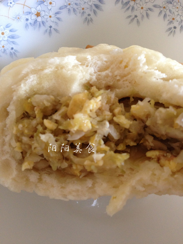 酸菜鸡蛋素馅包子