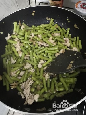 食补佳品肉末菜脯四季豆的做法