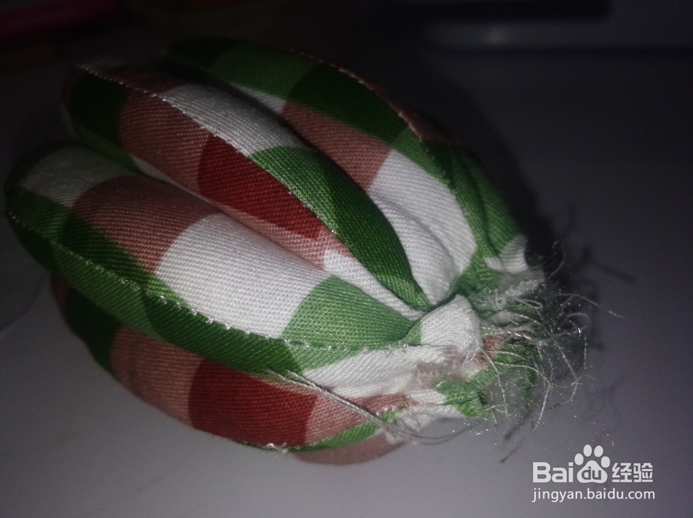 怎样做仙人掌针插？