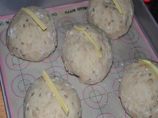 燕麦拉丝面包怎么做？