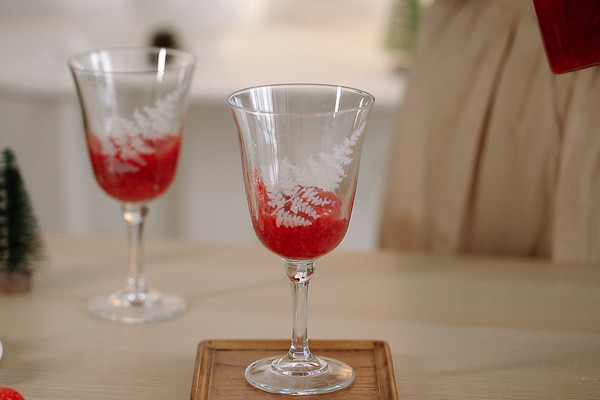 抹茶芝士草莓牛乳