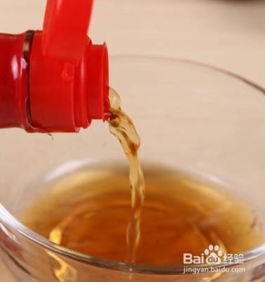 蒜苗炒腊肉怎么做