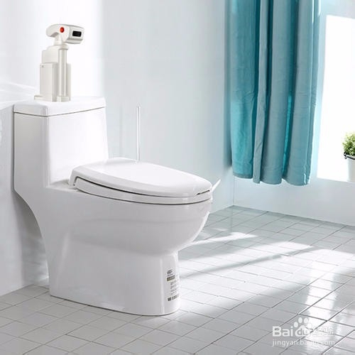 上卫生间遇到坐便器，如何保证卫生安全？