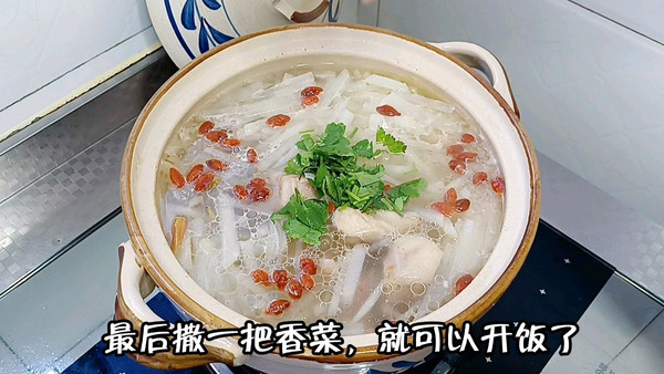 小羊排炖萝卜丝汤