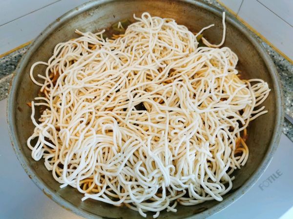 茄子豆角土豆焖面