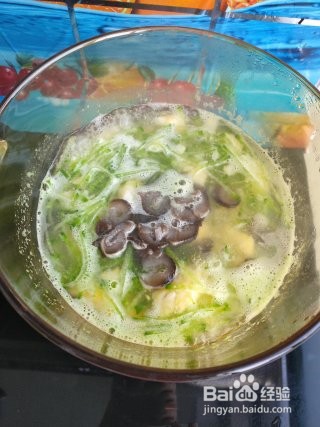 米饭海参疙瘩汤的做法