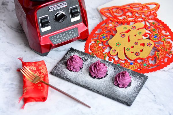 一道深受女士喜欢的减肥甜点--紫薯土豆泥