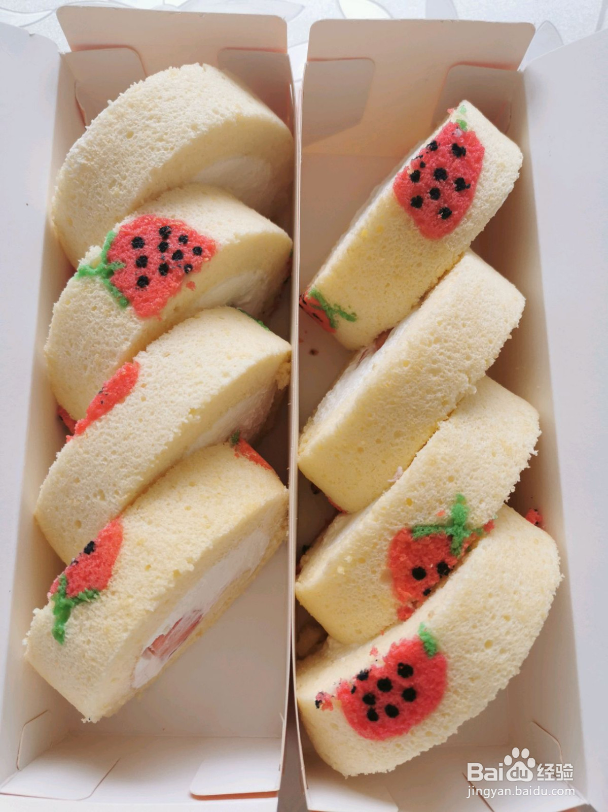 草莓蛋糕卷的做法