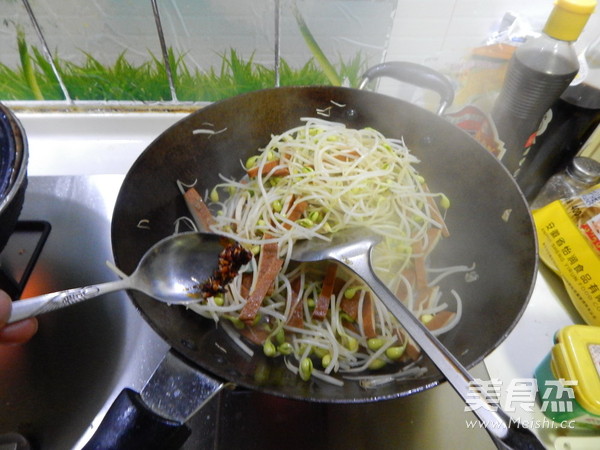 豆芽炒香干的做法