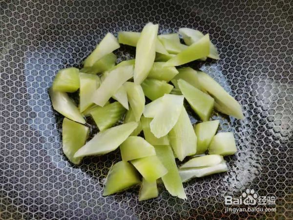 蒜香小龙虾焖面