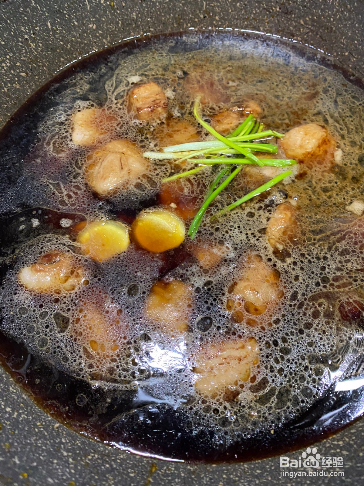 浓油赤酱版红烧排骨的做法