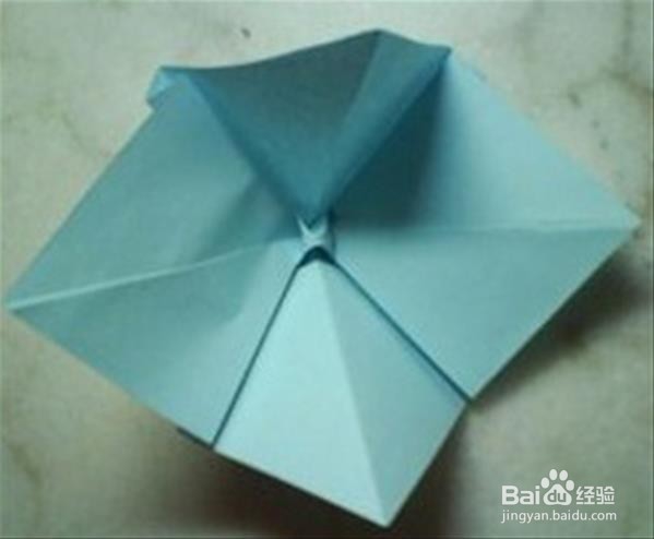 精美的折纸蝴蝶结