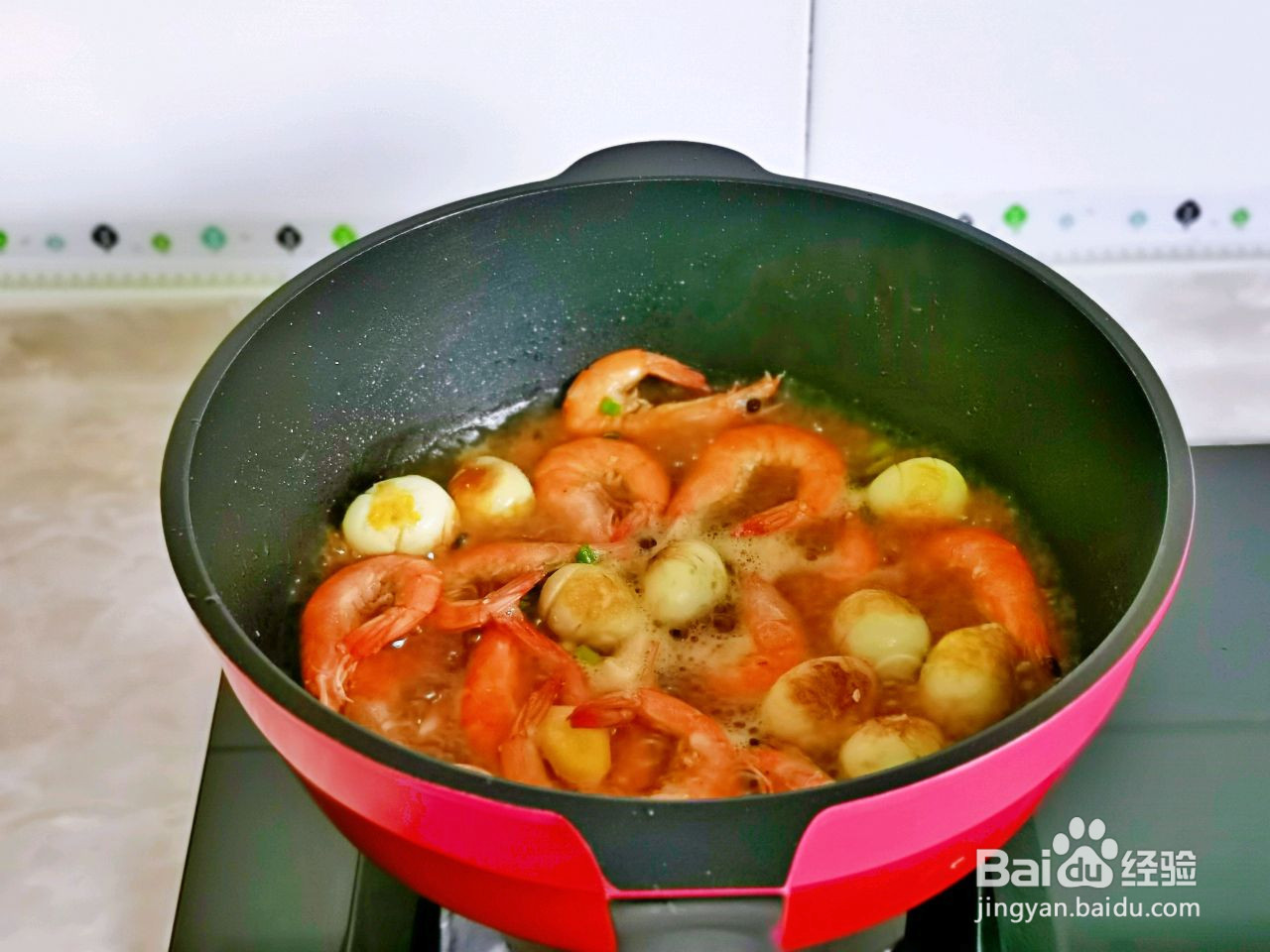 红烧虾焖鹌鹑蛋的做法