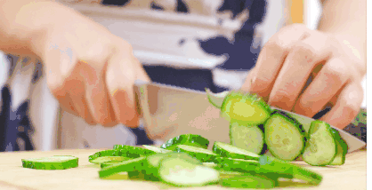 香 脆 炒 黄 瓜 的做法！