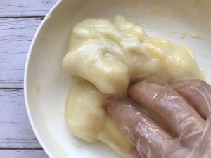 抹茶红豆雪媚娘冰激凌的做法
