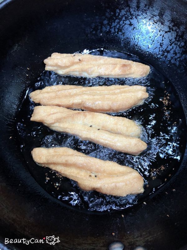 香脆芝麻小油条