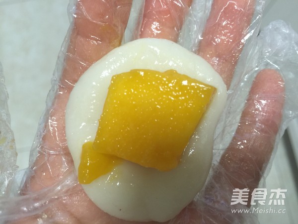 芒果糯米糍的做法