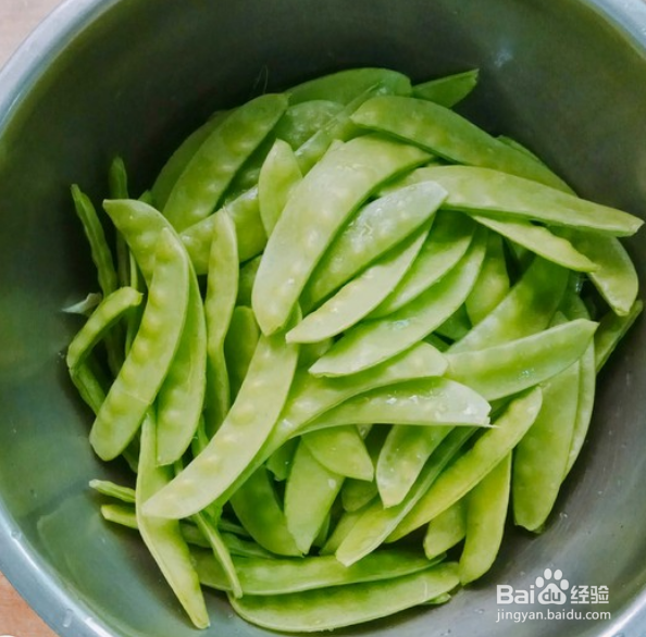腊肉荷兰豆的做法