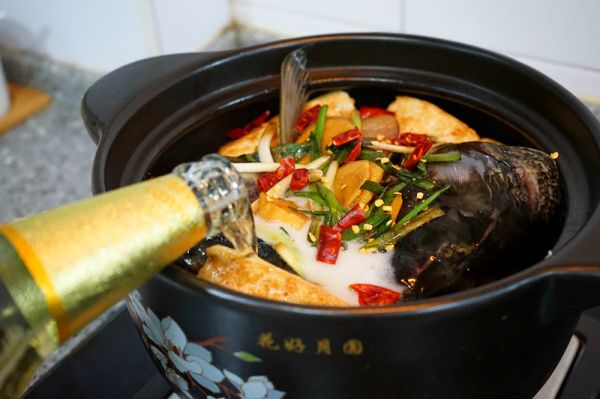 香辣草鱼豆腐煲
