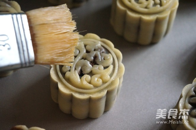 广式红豆沙蛋黄月饼