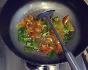 干锅土豆片的做法详细教程（精品）