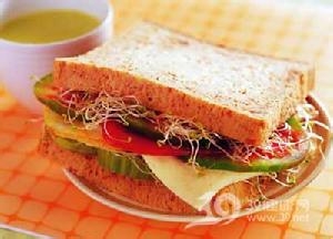 排毒美容女性应该选这四种早餐