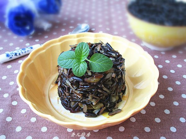 蔓越莓葡萄干菰米甜饭