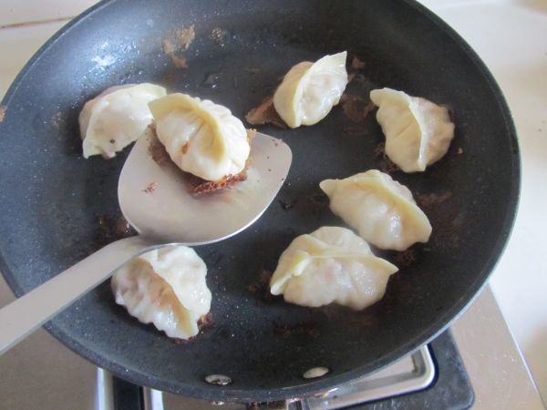 佛手瓜三鲜锅贴