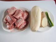 白斑病养身食谱——莲藕排骨汤
