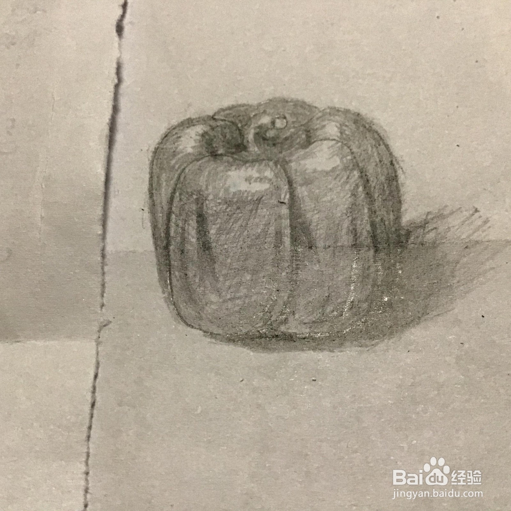 如何通过素描绘画出彩椒?
