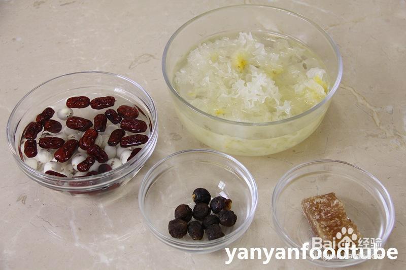 就该这样做银耳红枣莲子羹